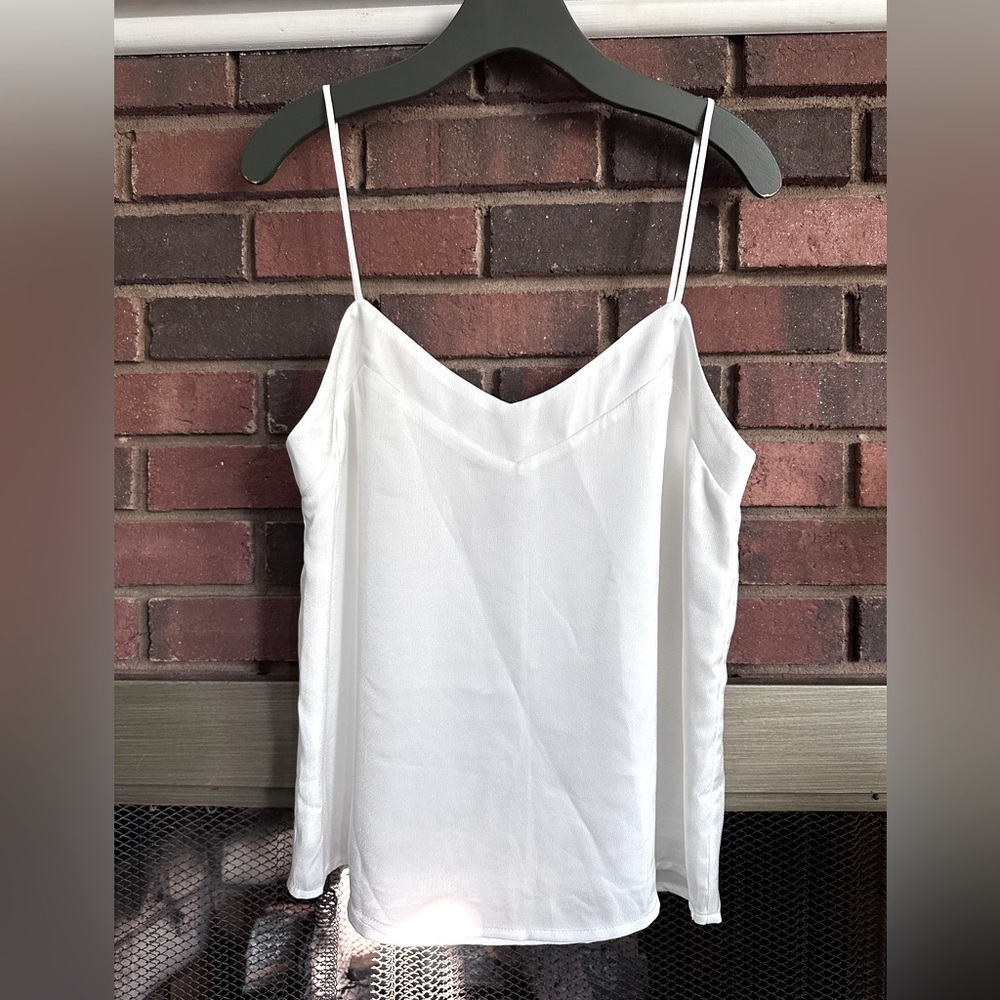 #7) Wishlist apparel  adjustable strap shoulder top size medium.